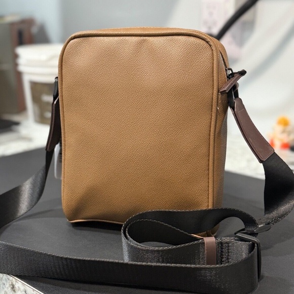 GUESS Unisex Messenger Bag - Cocoa - Picture 2 of 3